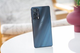 Motorola Edge 20