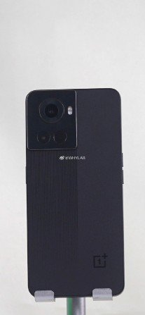OnePlus Ace in live photos