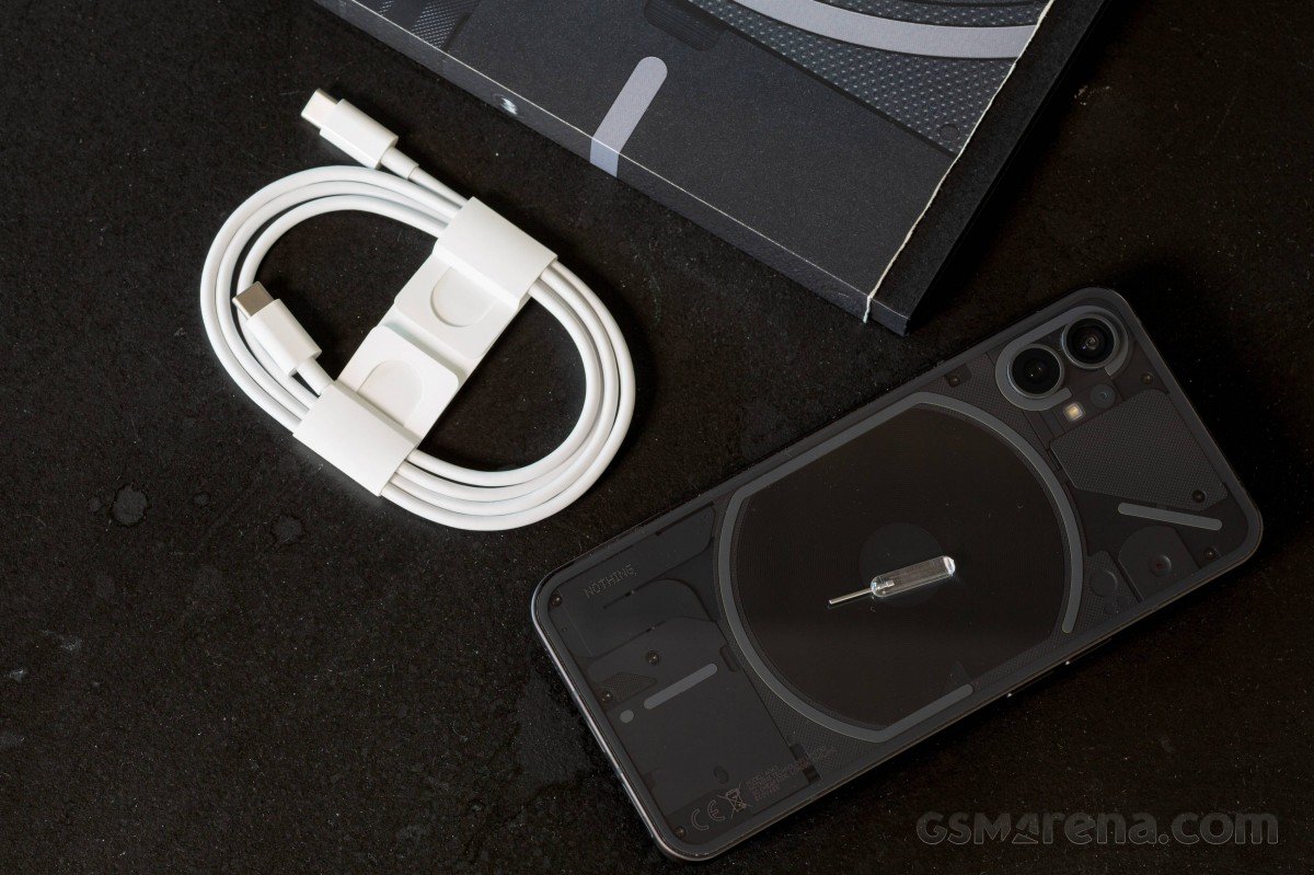 Nothing Phone (1) review