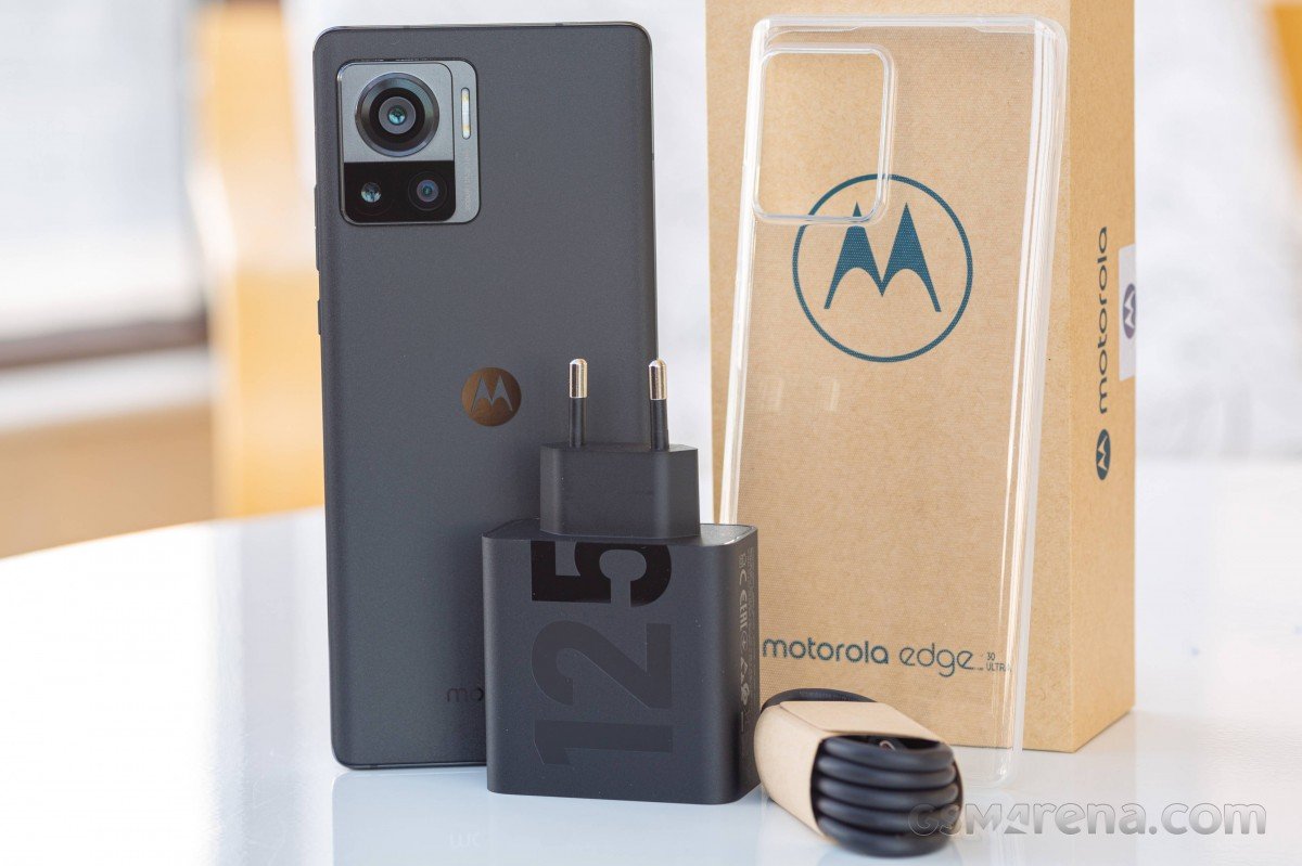 Motorola Edge 30 Ultra hands-on review