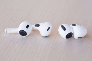 New AirPods Pro 2 on the left, AirPods Pro on the right