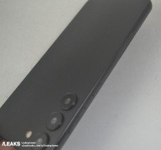 Samsung Galaxy S23 and S23+ dummies