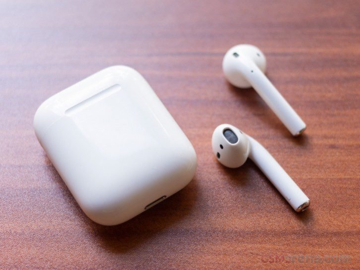 Kuo: Apple will launch sub-$100 AirPods and new AirPods Max in H2 2024